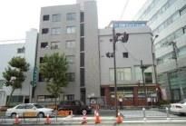 �����s�L���捂�c�̃e�i���g�̌����O��