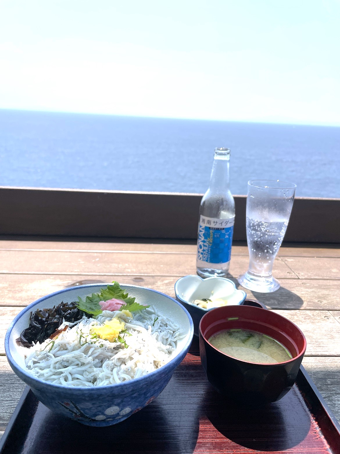 センチュリー21パキラハウス 江の島 プチ旅行 しらす丼