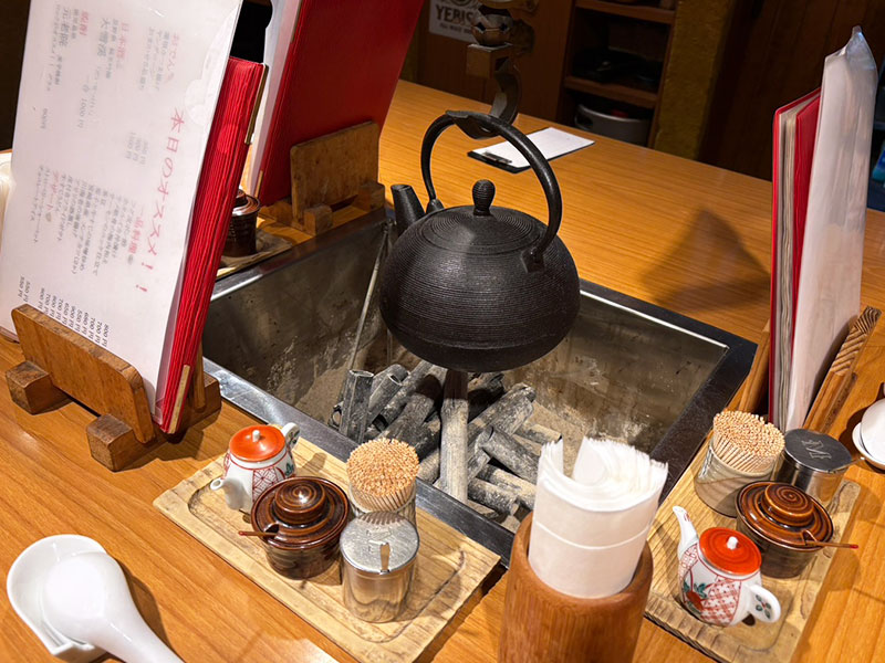 田のじ 目白 おでん おでん屋さん素材を生かす 関西風 季節の味 落ち着いた雰囲気 ビールで乾杯